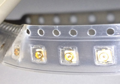 Goldplated-UFL-IPX-male-plug-connector_U04SP-11BS00_PT00